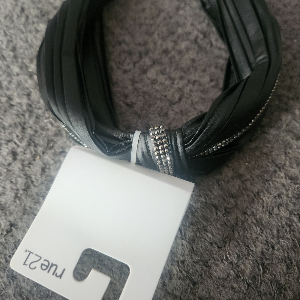 Rue21 Elegant Black Leather Headband with Rhinestone Accents - Picture 3 of 4